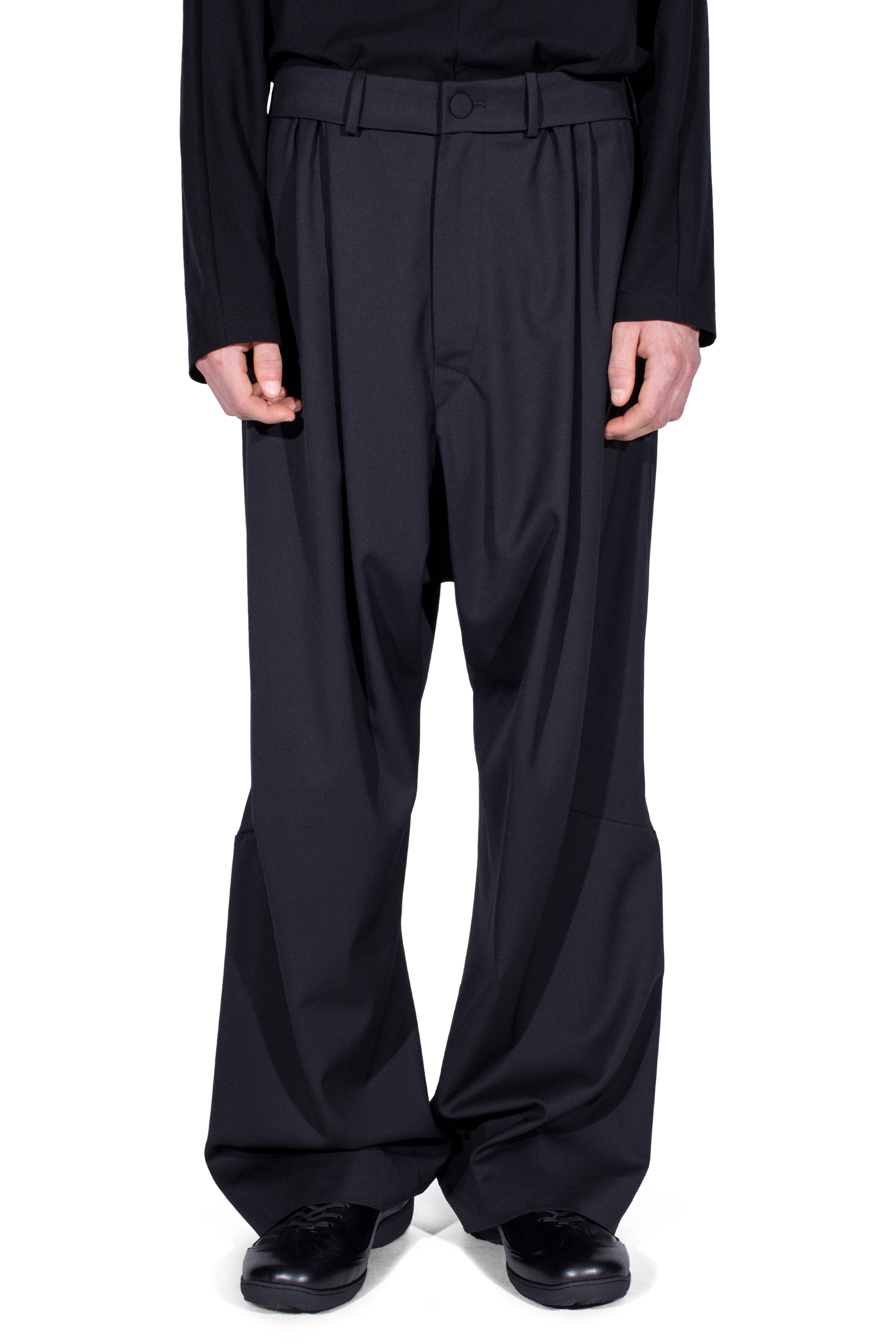 HELMOND Trousers — Crow Black – KIKO KOSTADINOV