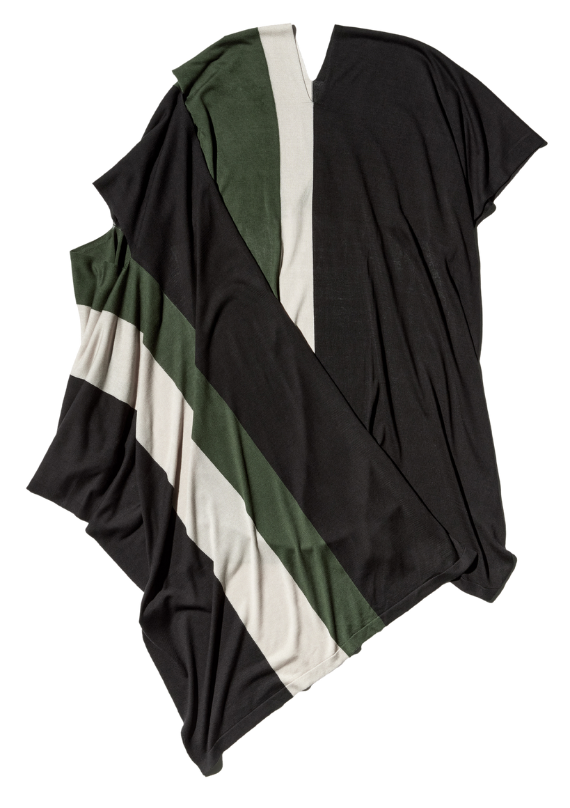 SIGO Wide Knit Scarf — Black