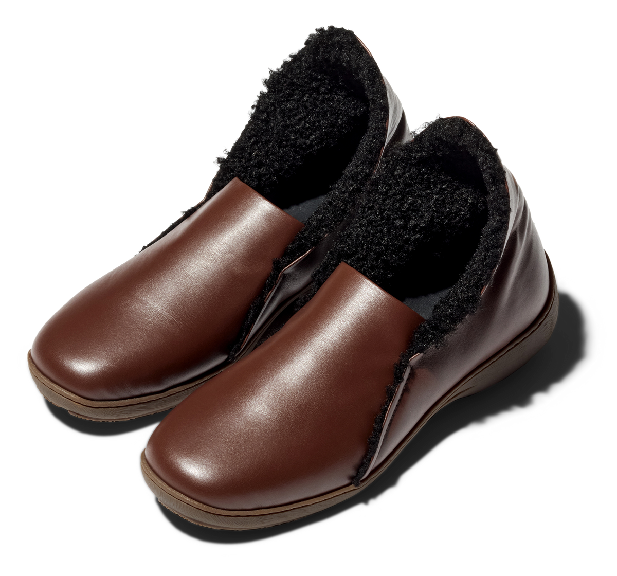 ISKAR Slip-on — Terra