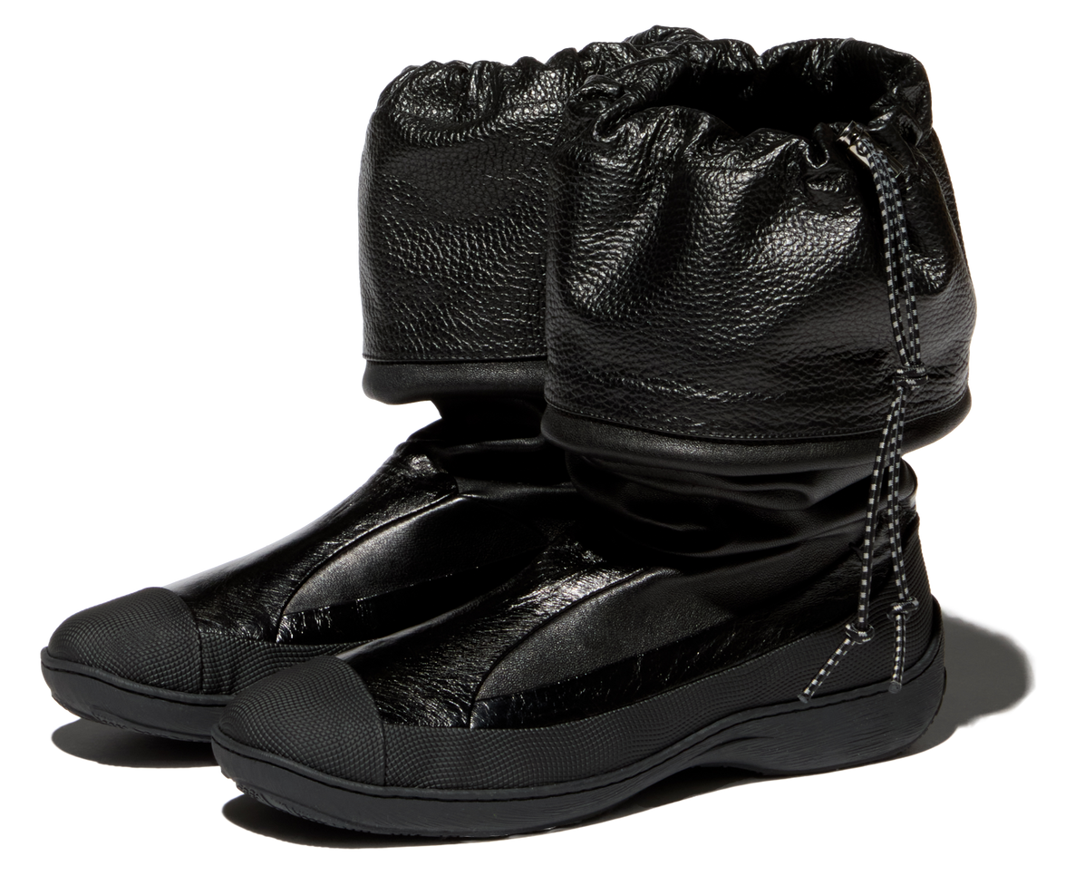 AVOCET Leather Boots — Ink Black