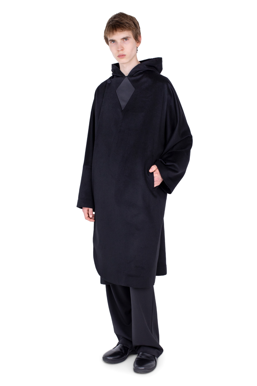 MUNNO Hooded Coat — Obsidian Black