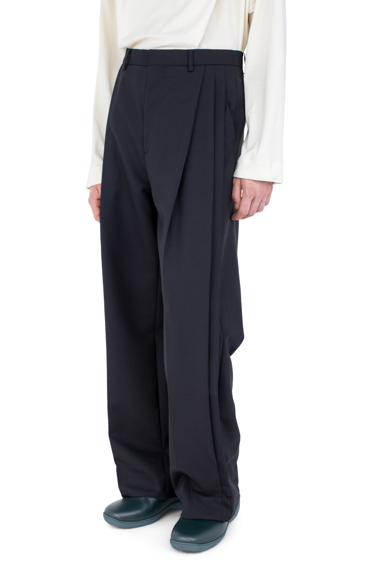 VAALS Tailored Trousers — Space Black