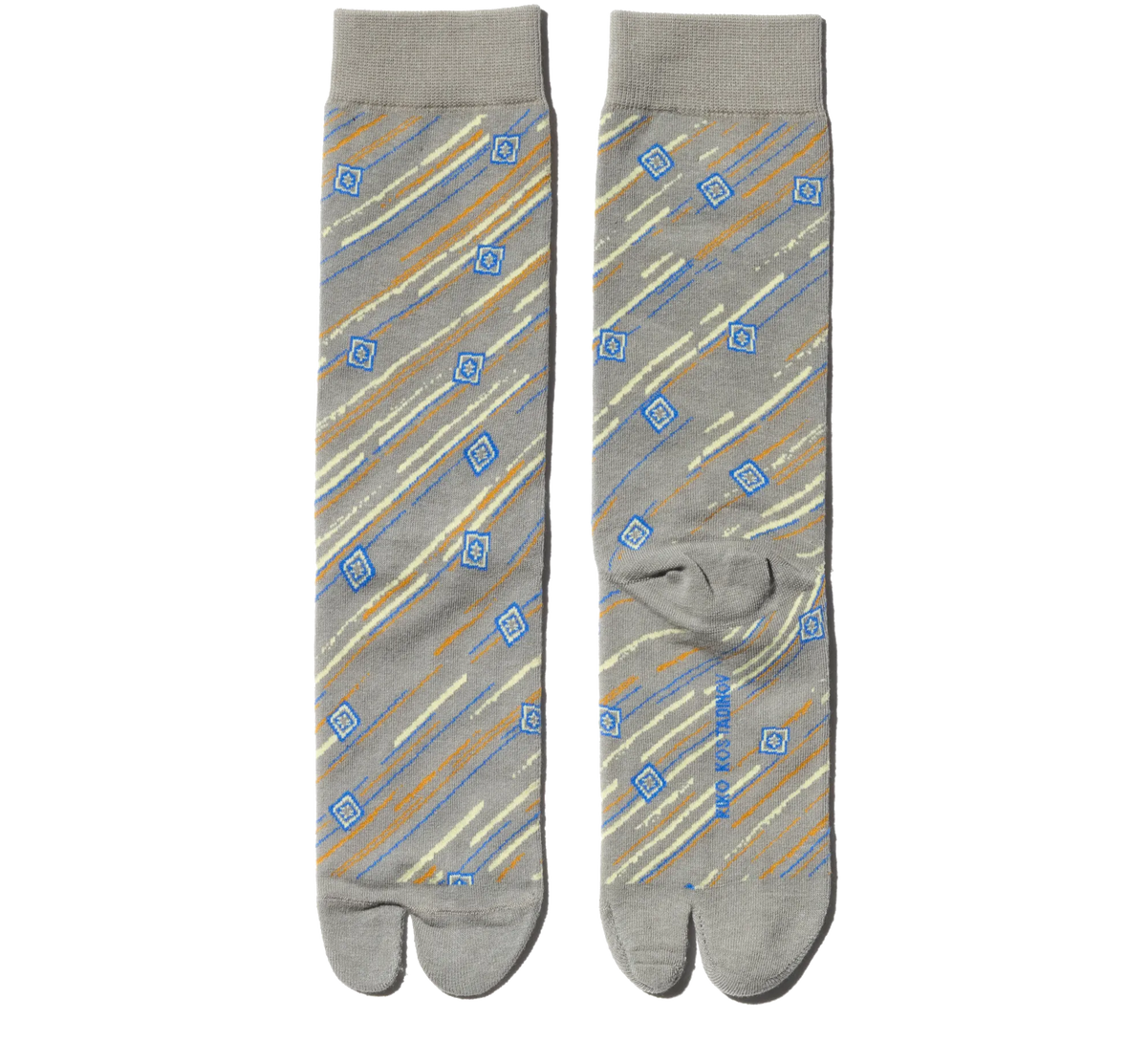 ANDRAS Tabi Socks — Tan