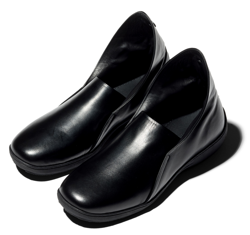 ISKAR Slip-on — Black