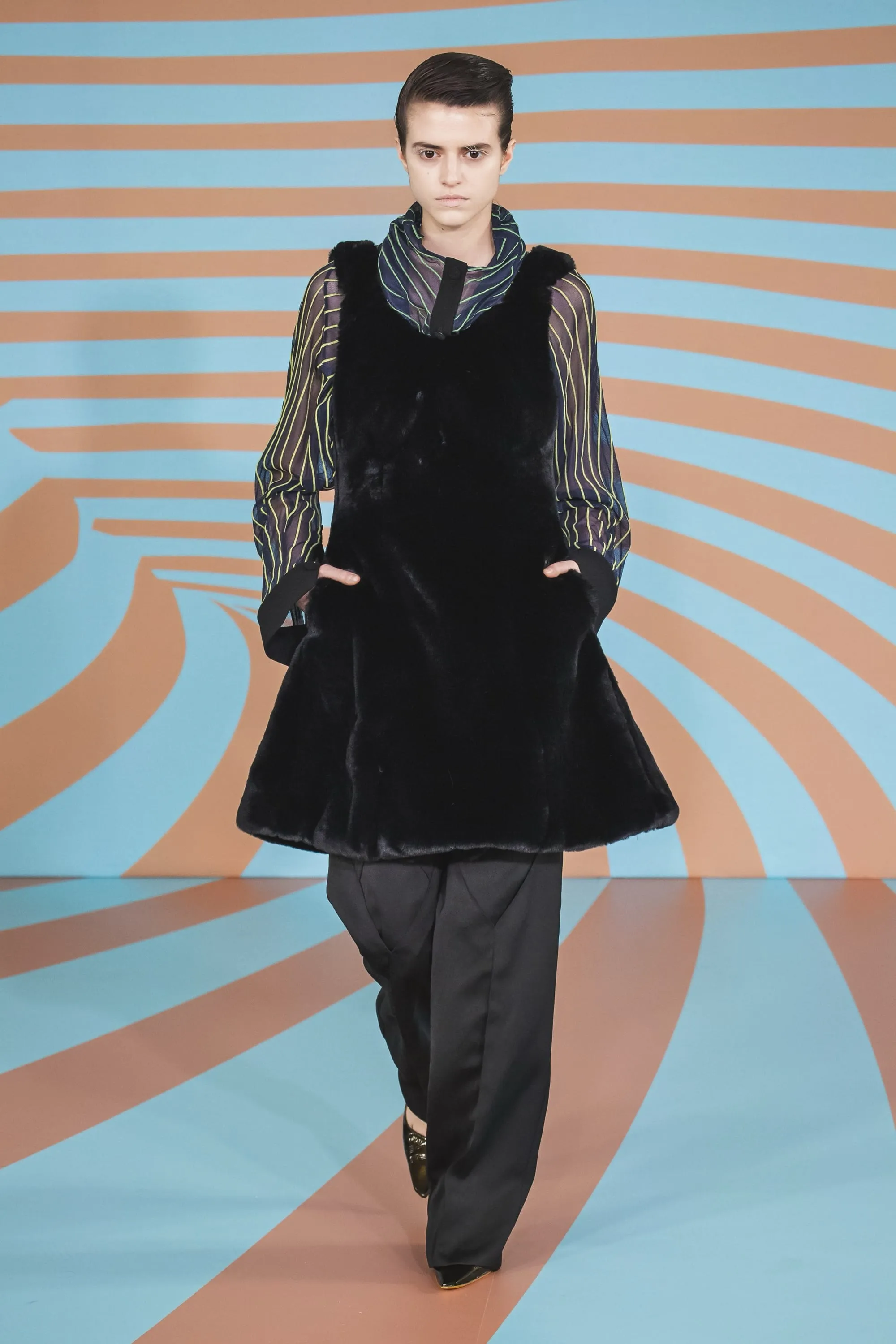 【関税込み】Kiko Kostadinov ミディアムスカート KIKO KOSTADINOV 2024AW WOMENS COLLECTION │ QUI - Fashion