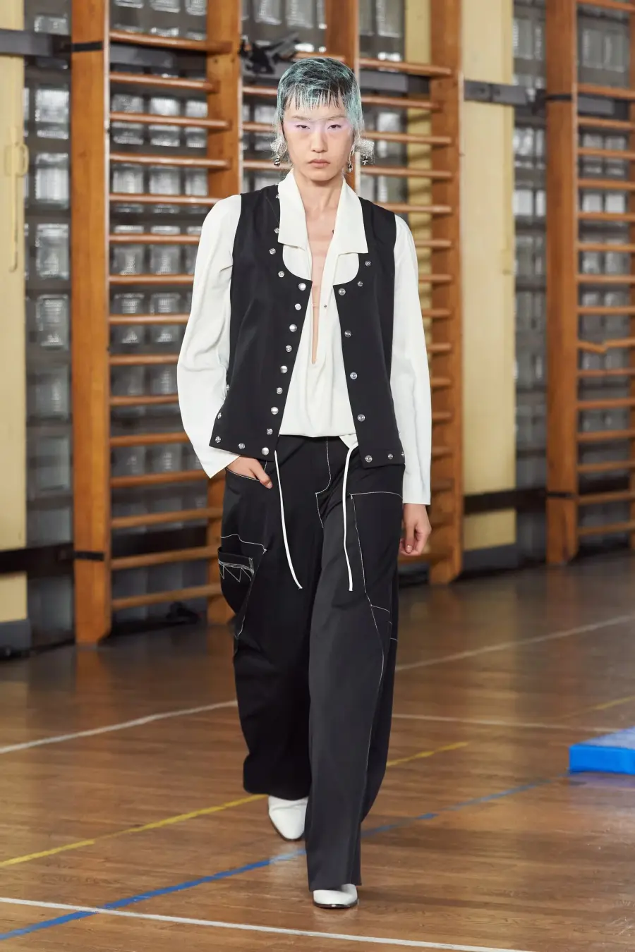 Kiko kostadinov 23FW womens ブーツ　37 Kiko Kostadinov Fall 2023 Ready-to-Wear Collection | Vogue