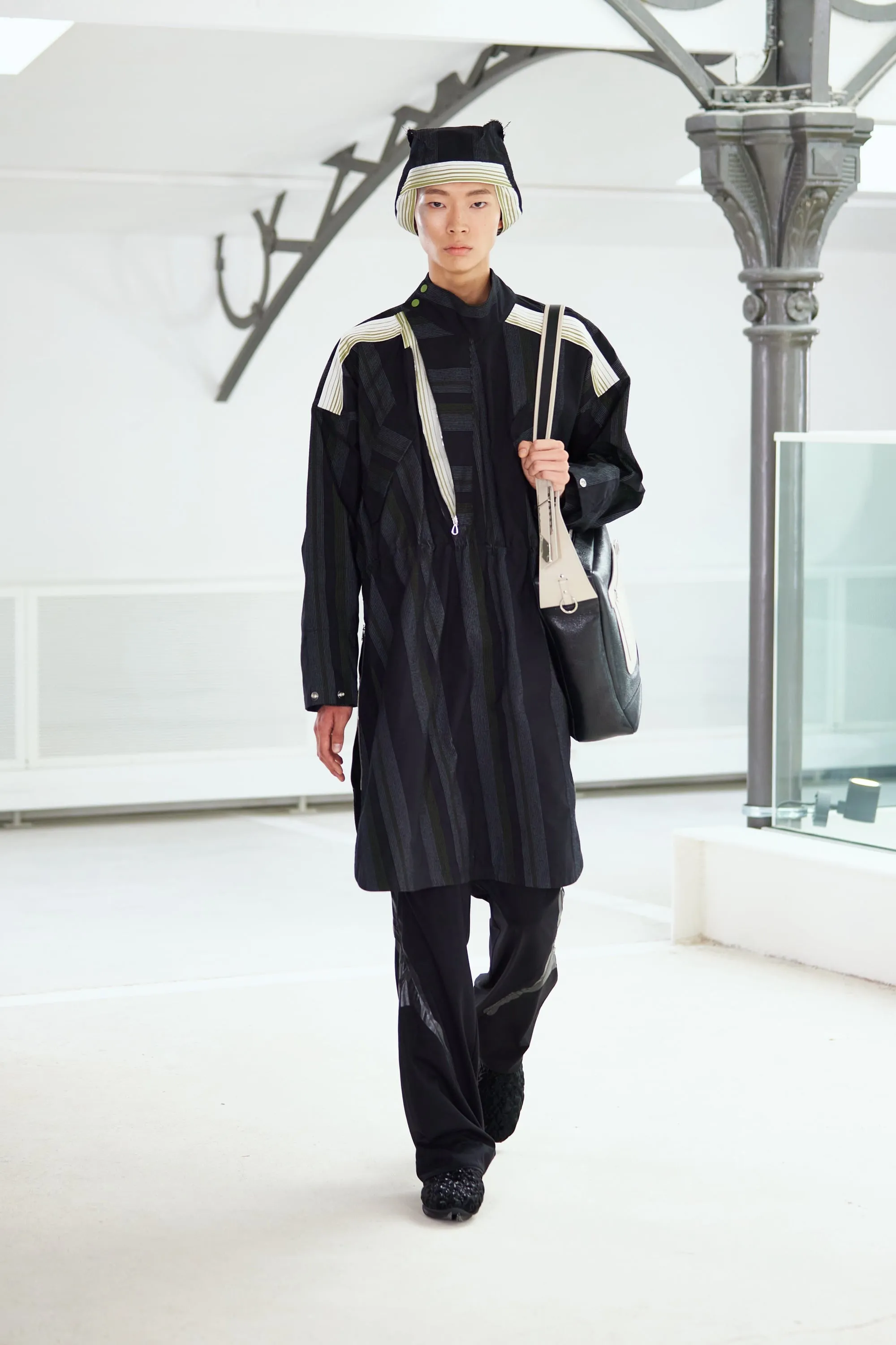 トップス KIKO KOSTADINOV 25ss S Kiko Kostadinov: Menswear SS25 - 10 Magazine