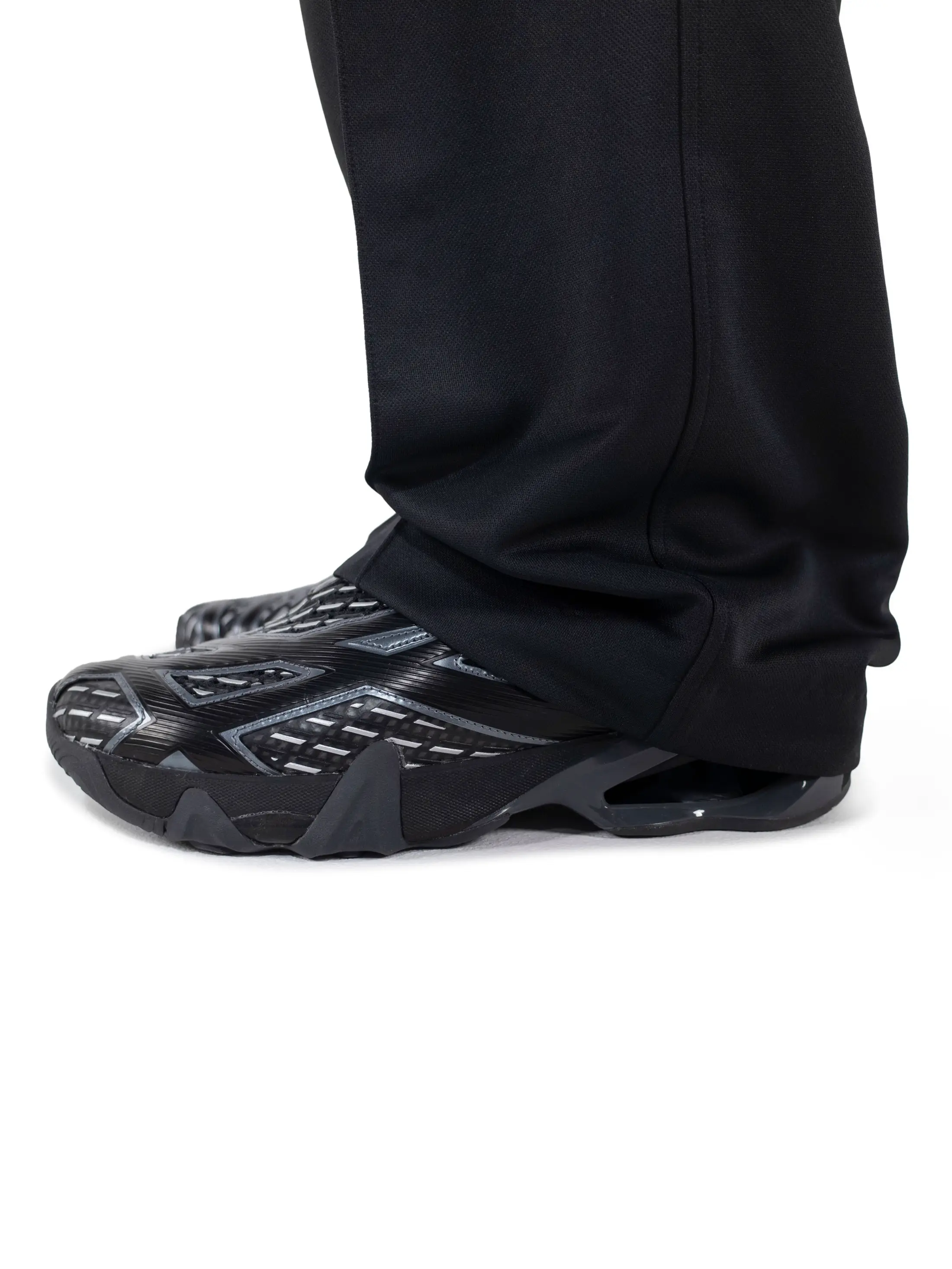 KIKO KOSTADINOV GEL-STYRAX - OBSIDIAN BLACK/PURE SILVER