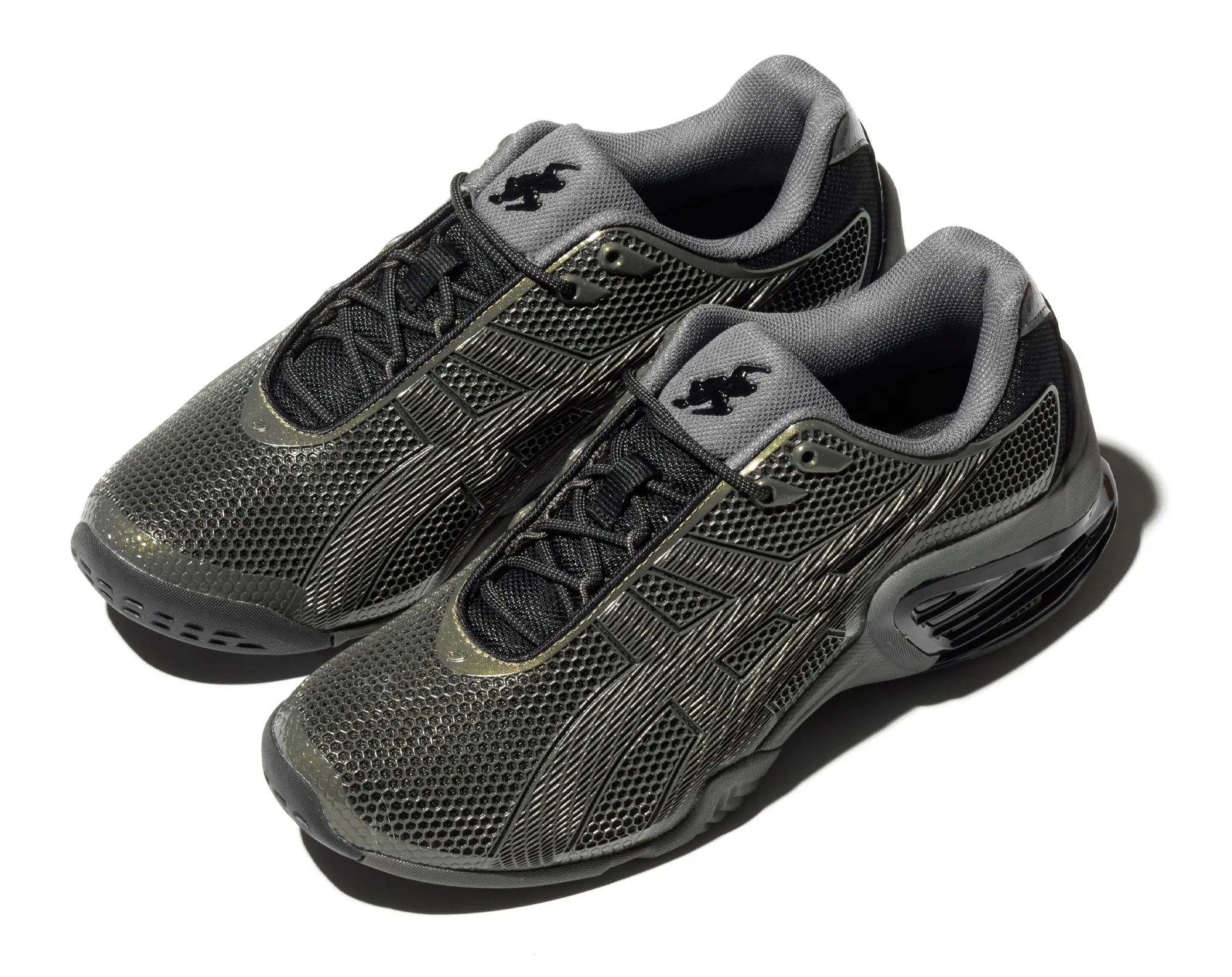 GEL-TEREMOA II - DARK GULL GREY / BLACK – KIKO KOSTADINOV