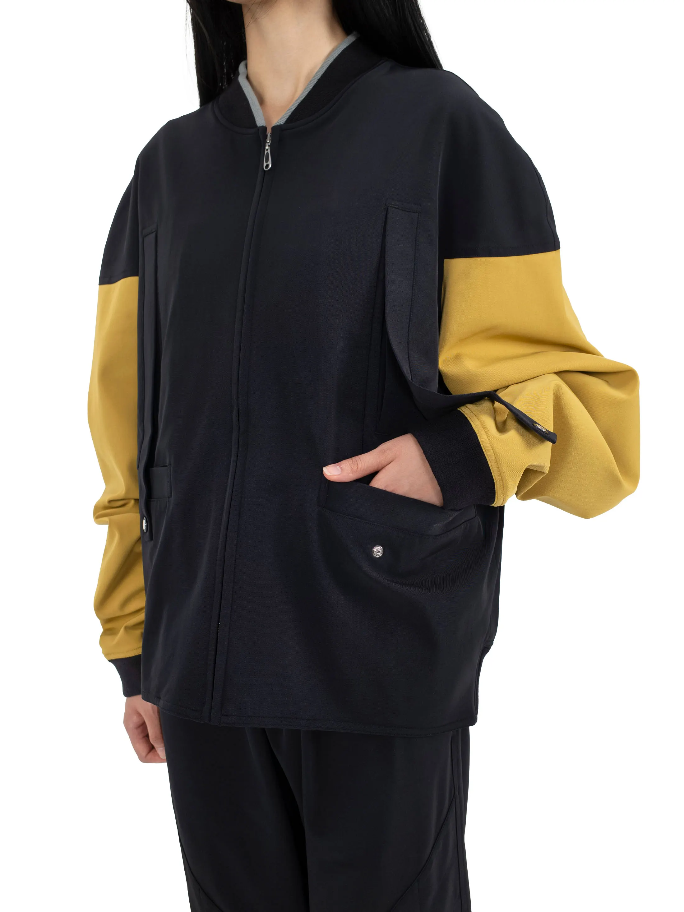 LIATRISORY BOMBER JACKET OBSIDIAN BLACK X MEDALLION YELLOW – KIKO