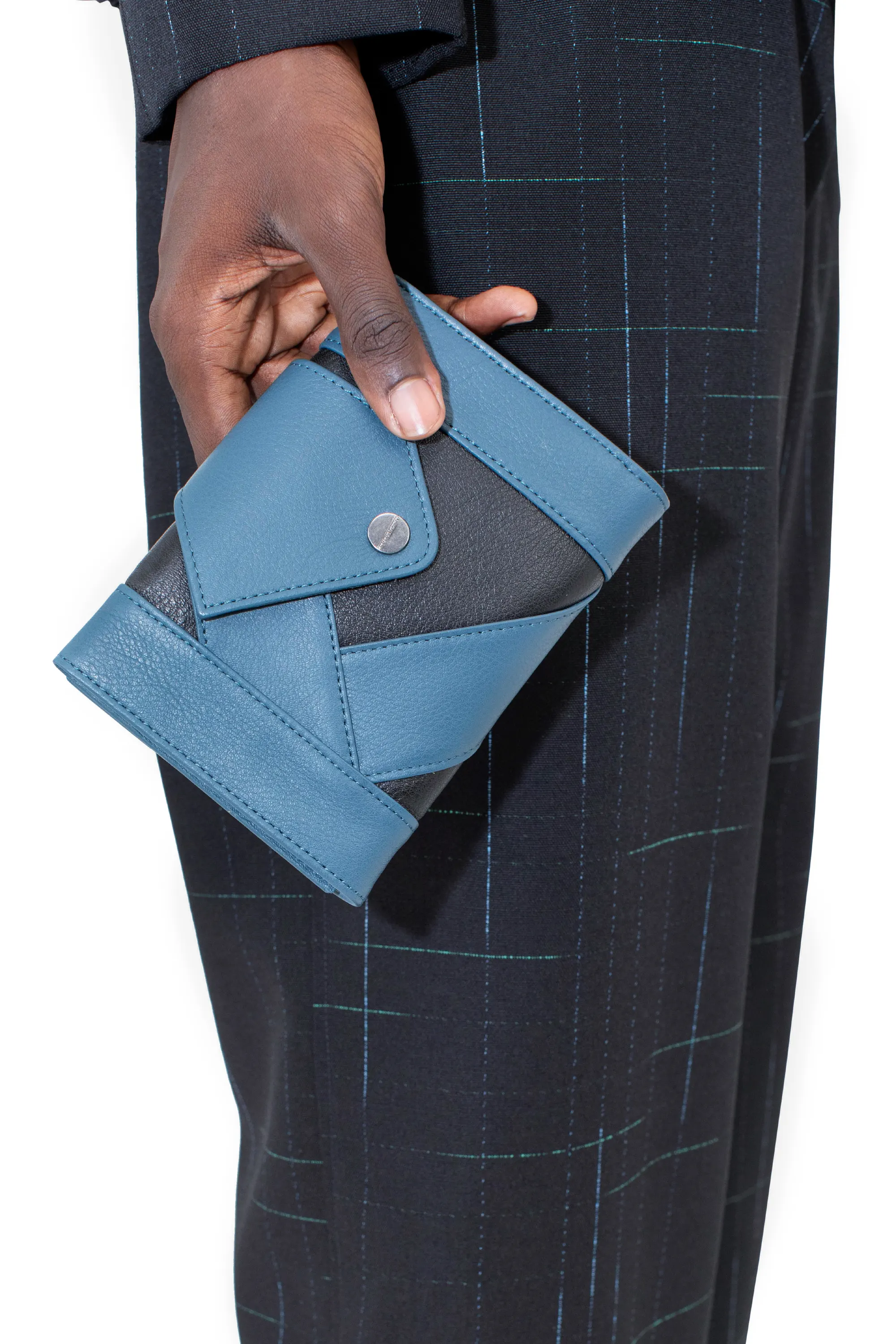 KIKO KOSTADINOV ORVOS K-WALLET - BLACK OBSIDIAN/PEACOCK BLUE