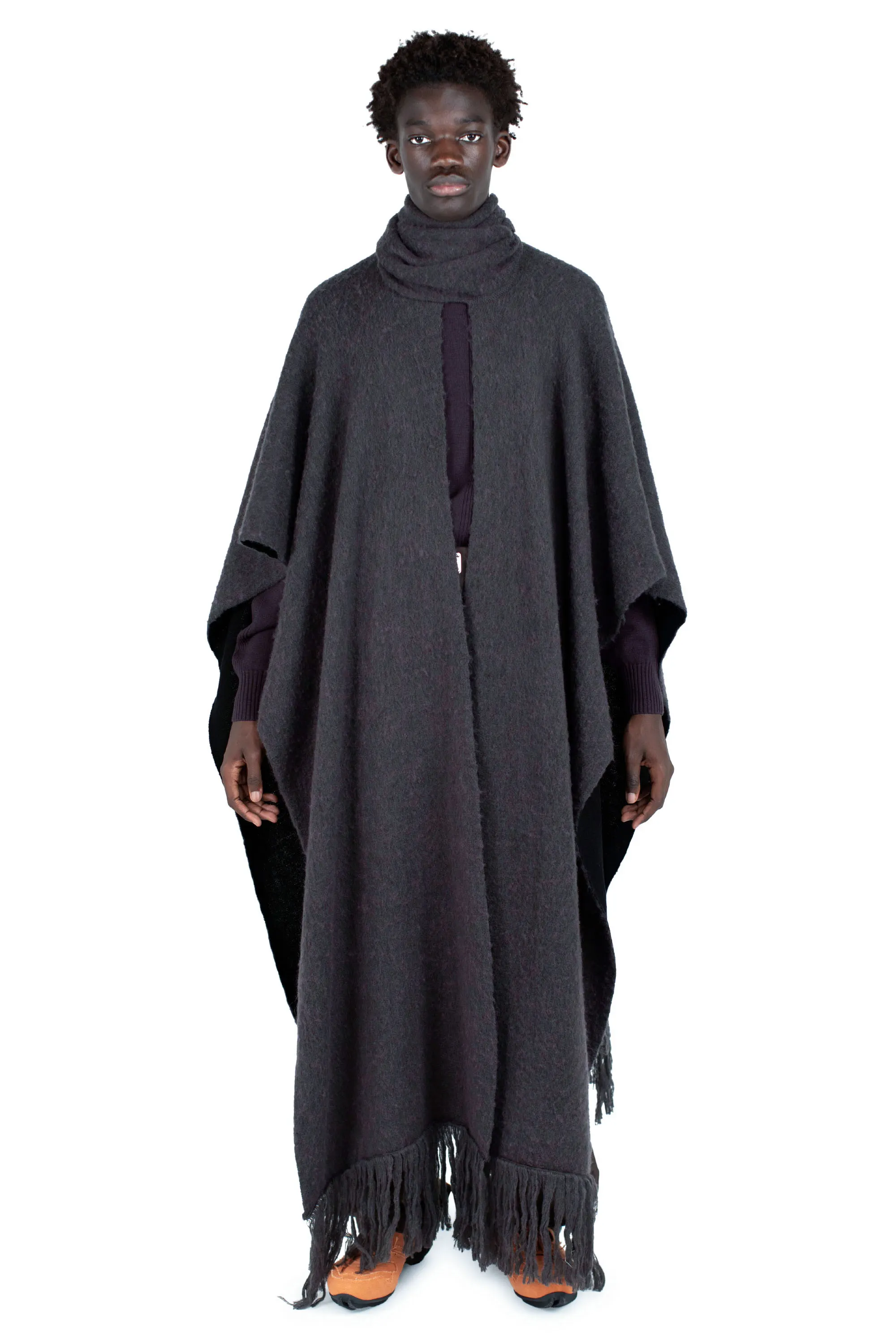 TARR THROW - BLACK/BROWN – KIKO KOSTADINOV