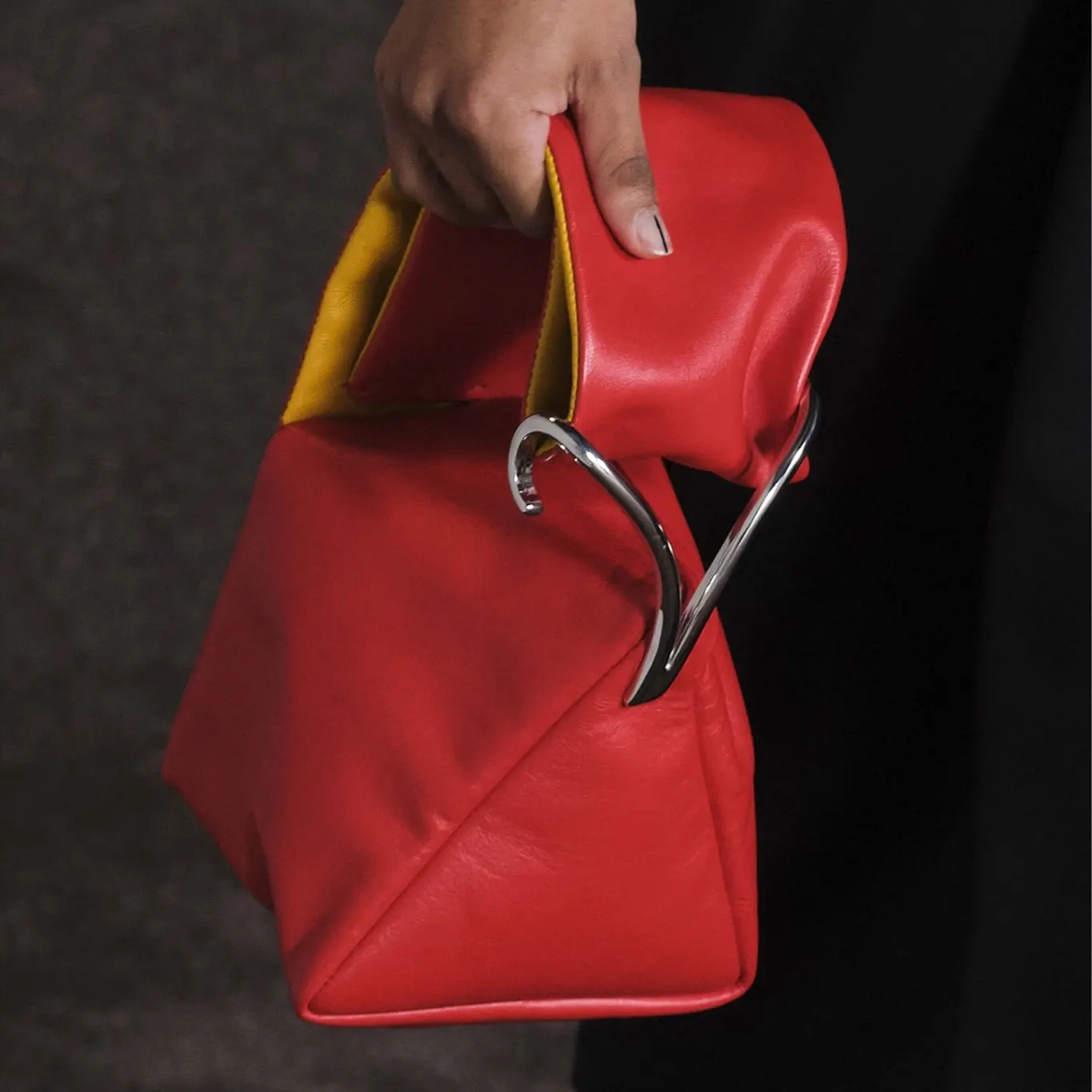 Kiko Kostadinov AW22 Womenswear, Look 25