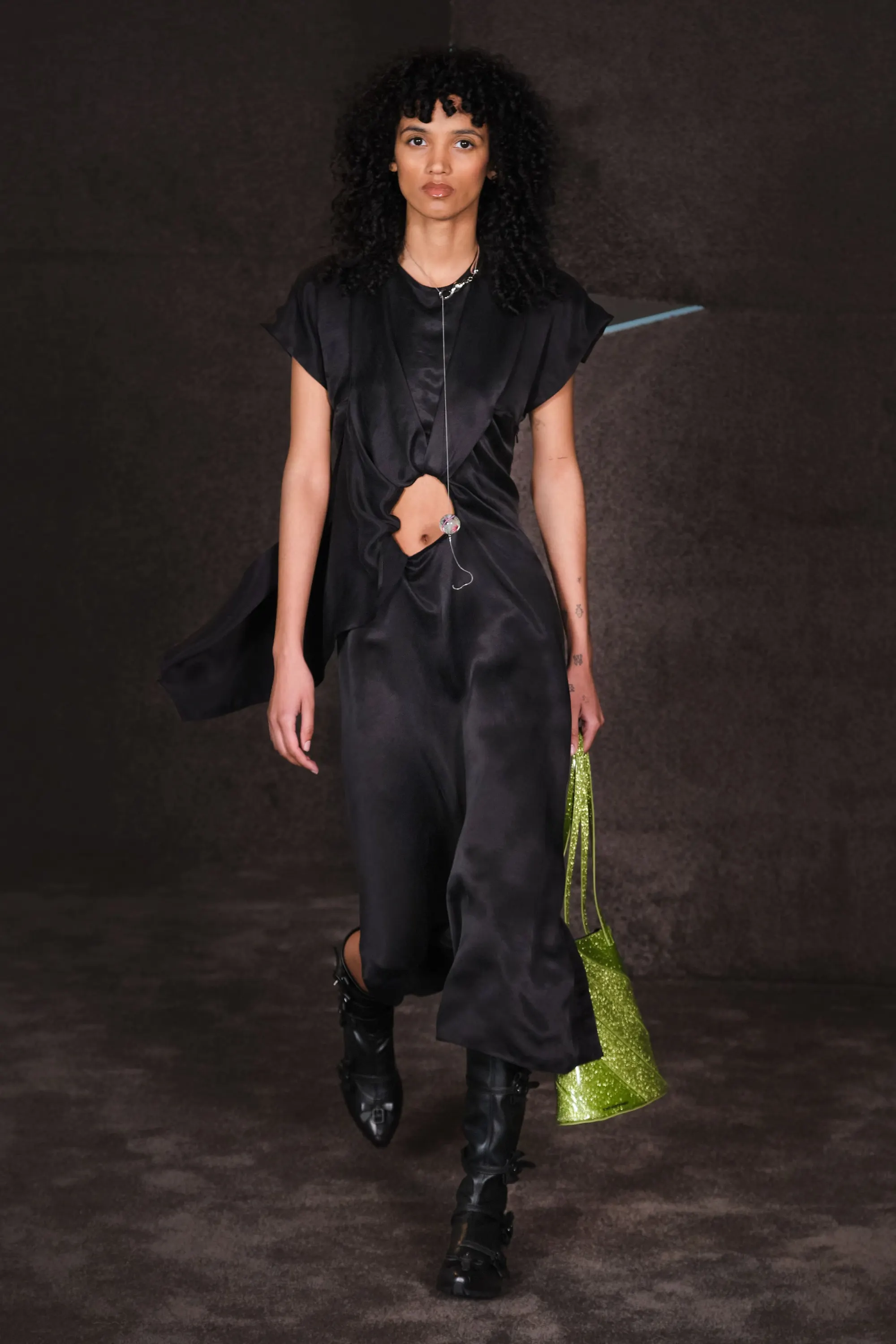 Kiko Kostadinov AW22 Womenswear, Look 11