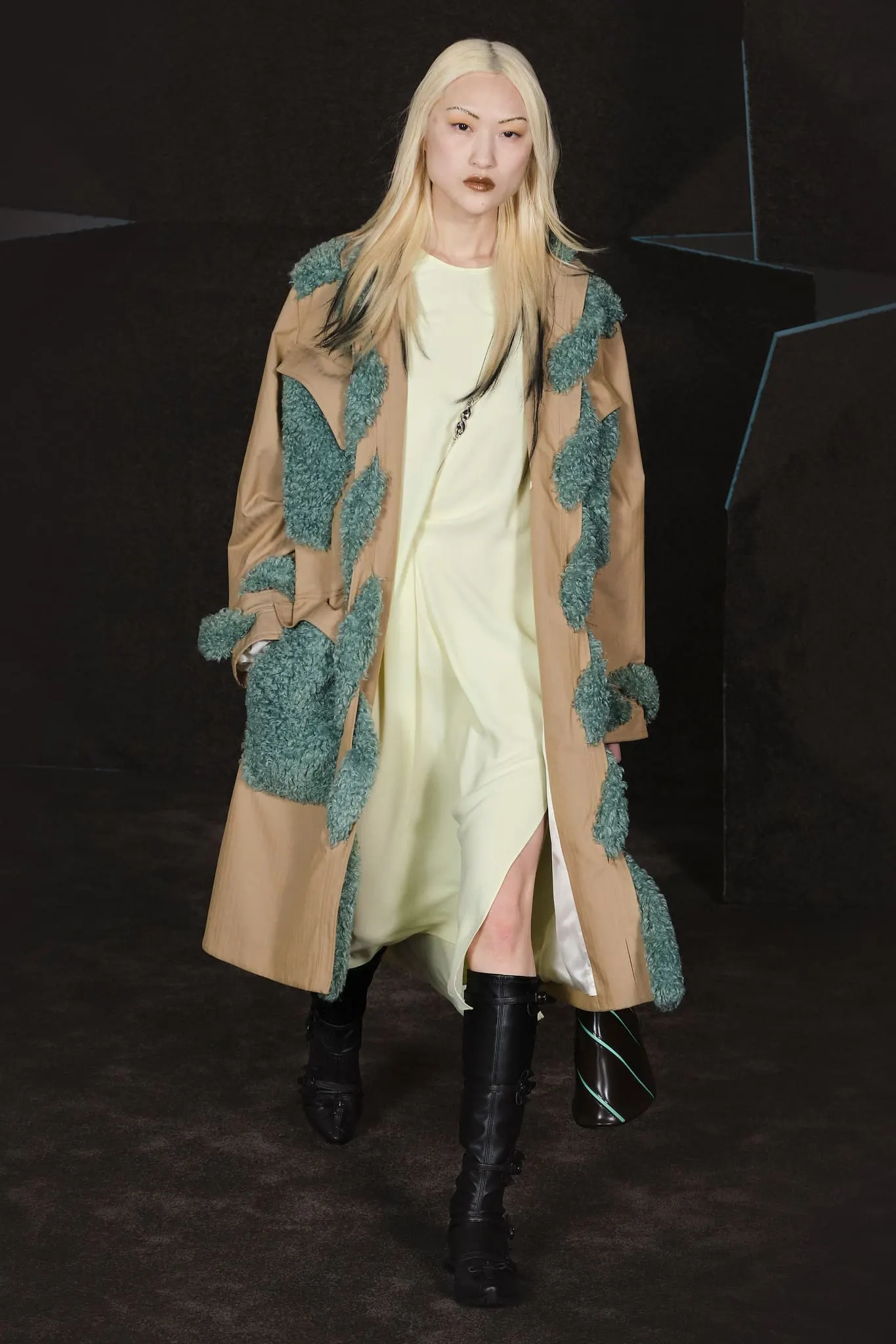 Kiko Kostadinov AW22 Womenswear, Look 26
