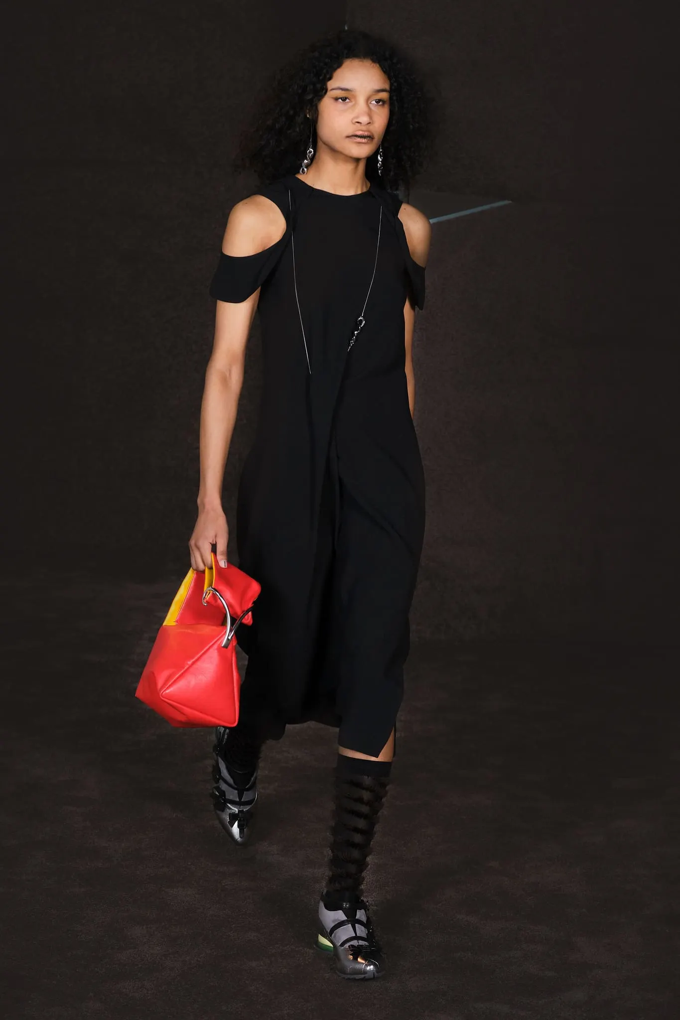 Kiko Kostadinov AW22 Womenswear, Look 25