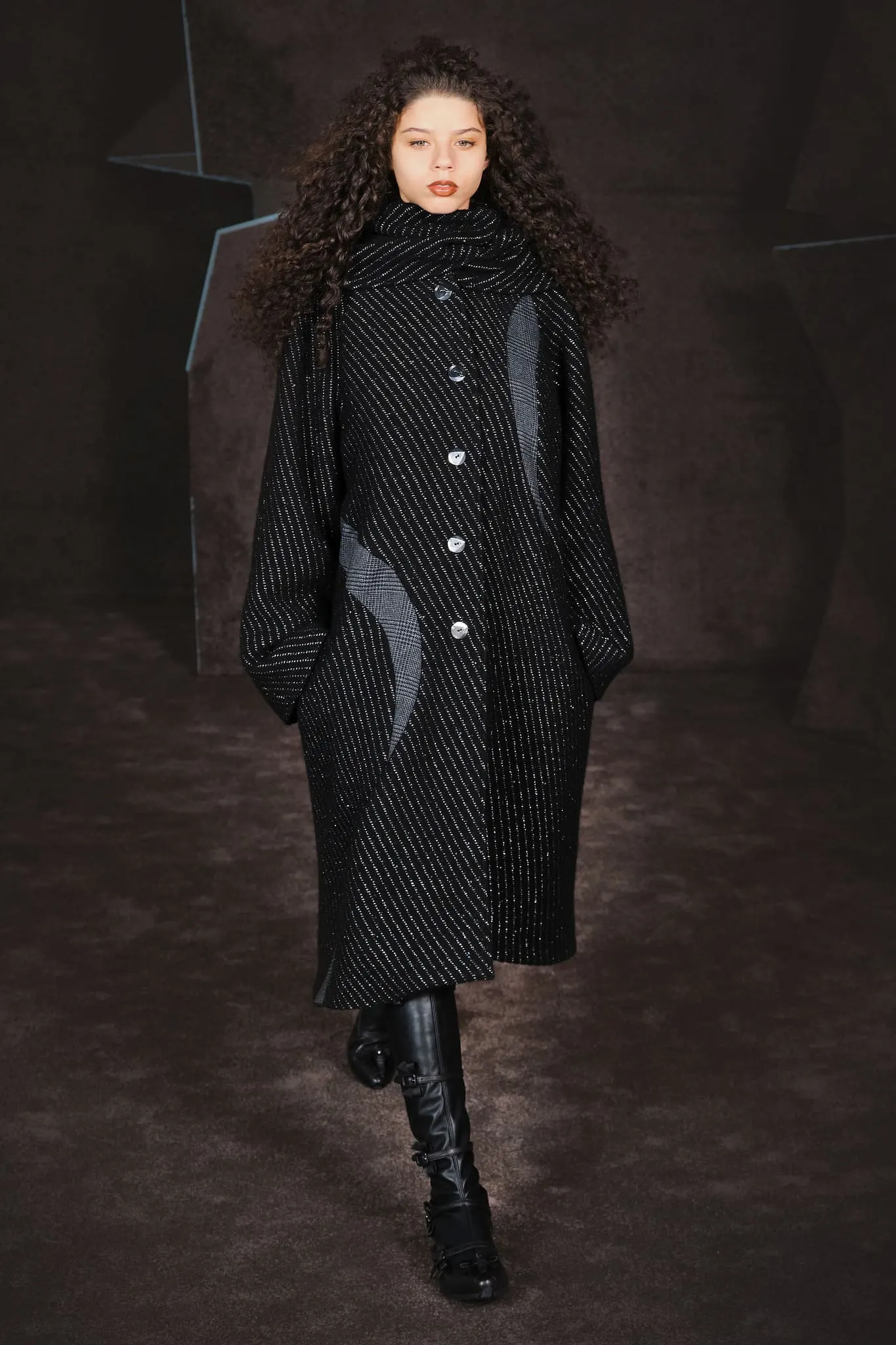 Kiko Kostadinov AW22 Womenswear, Look 30