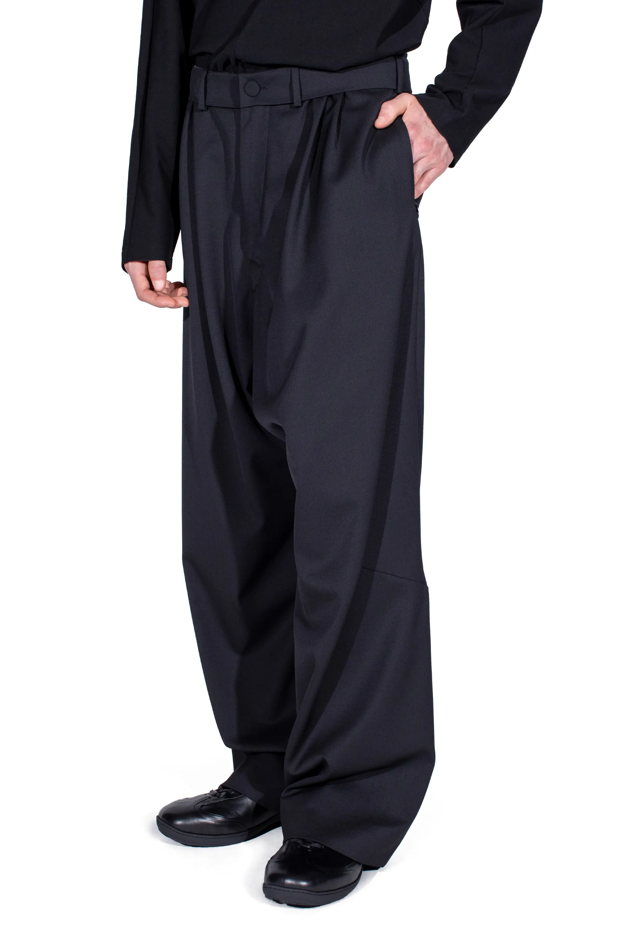 KIKO KOSTADINOV HELMOND TROUSERS - CROW BLACK