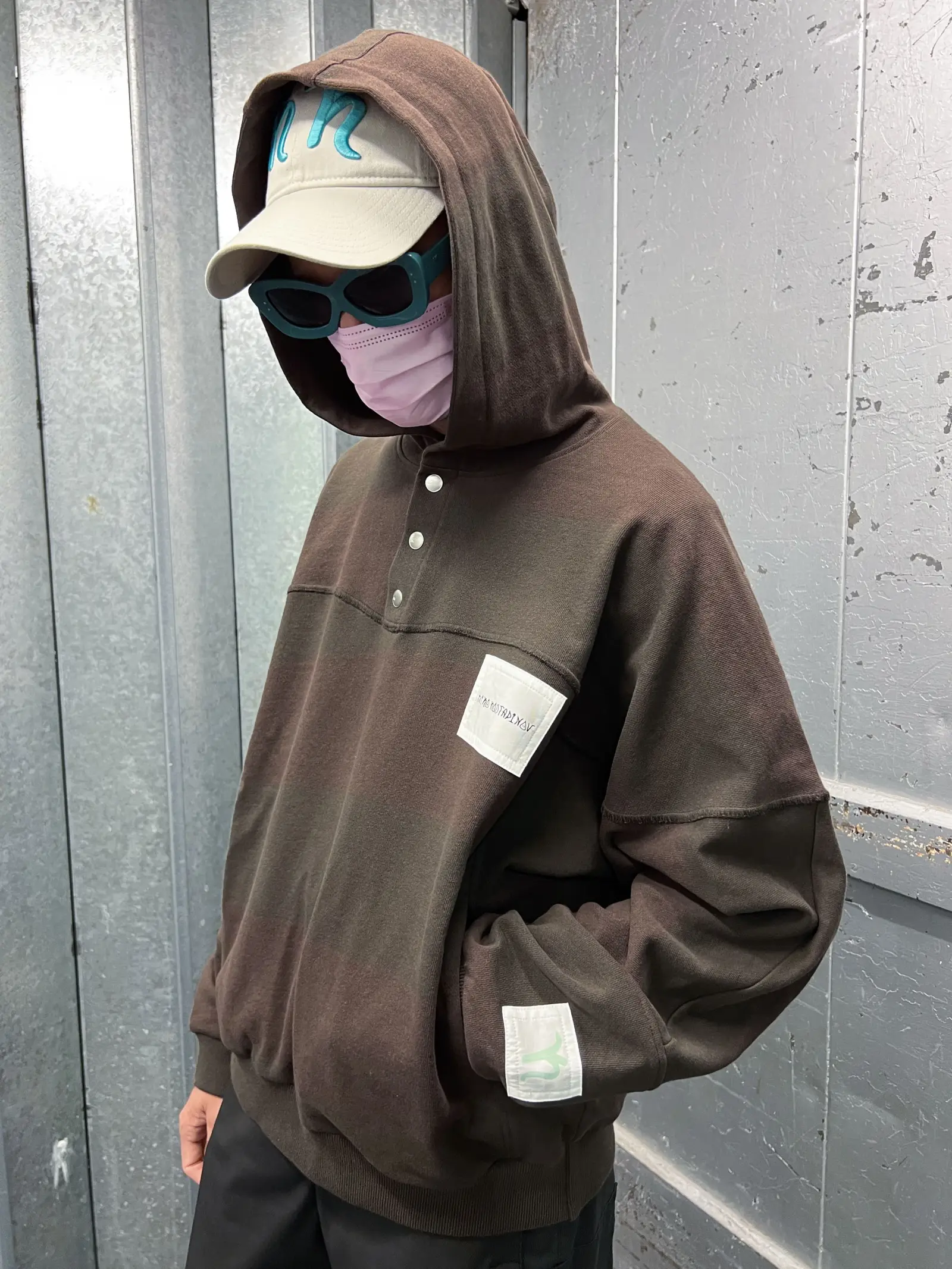 KIKO KOSTADINOV – KK. Hoodie. 01 Brown