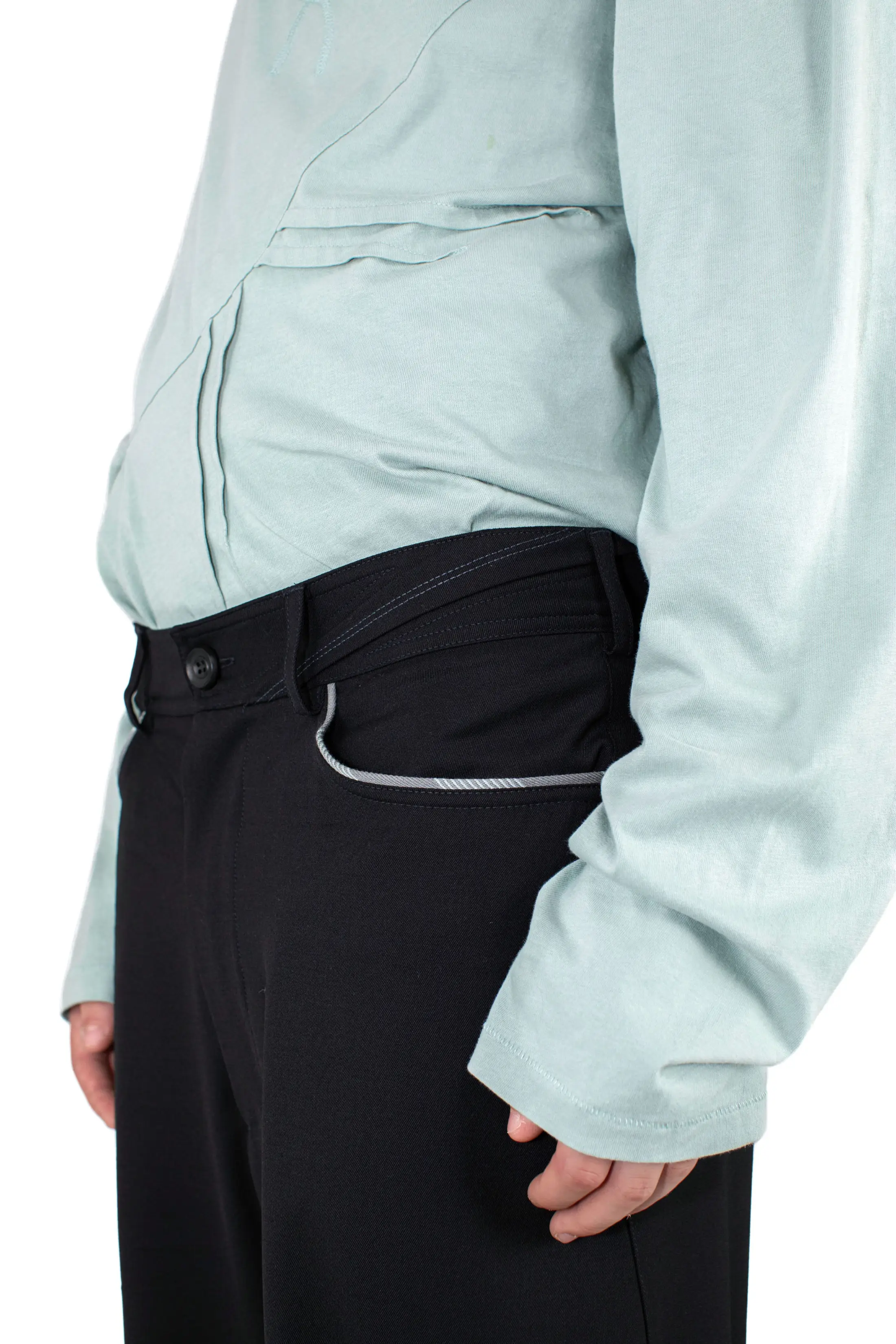 KIKO KOSTADINOV – OHNE K-DART TROUSER - CROW BLACK KIKO KOSTADINOV – OHNE K-DART TROUSER - CROW BLACK
