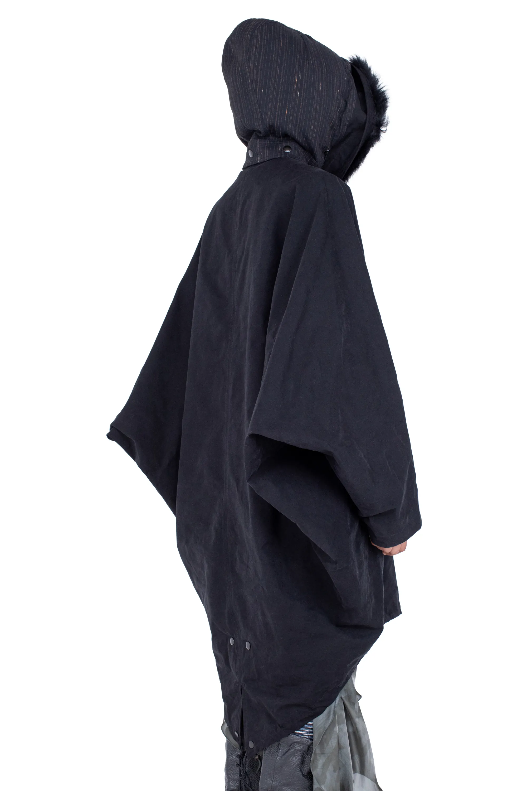 KIKO KOSTADINOV BITTERN HOODED PONCHO - ONYX BLACK