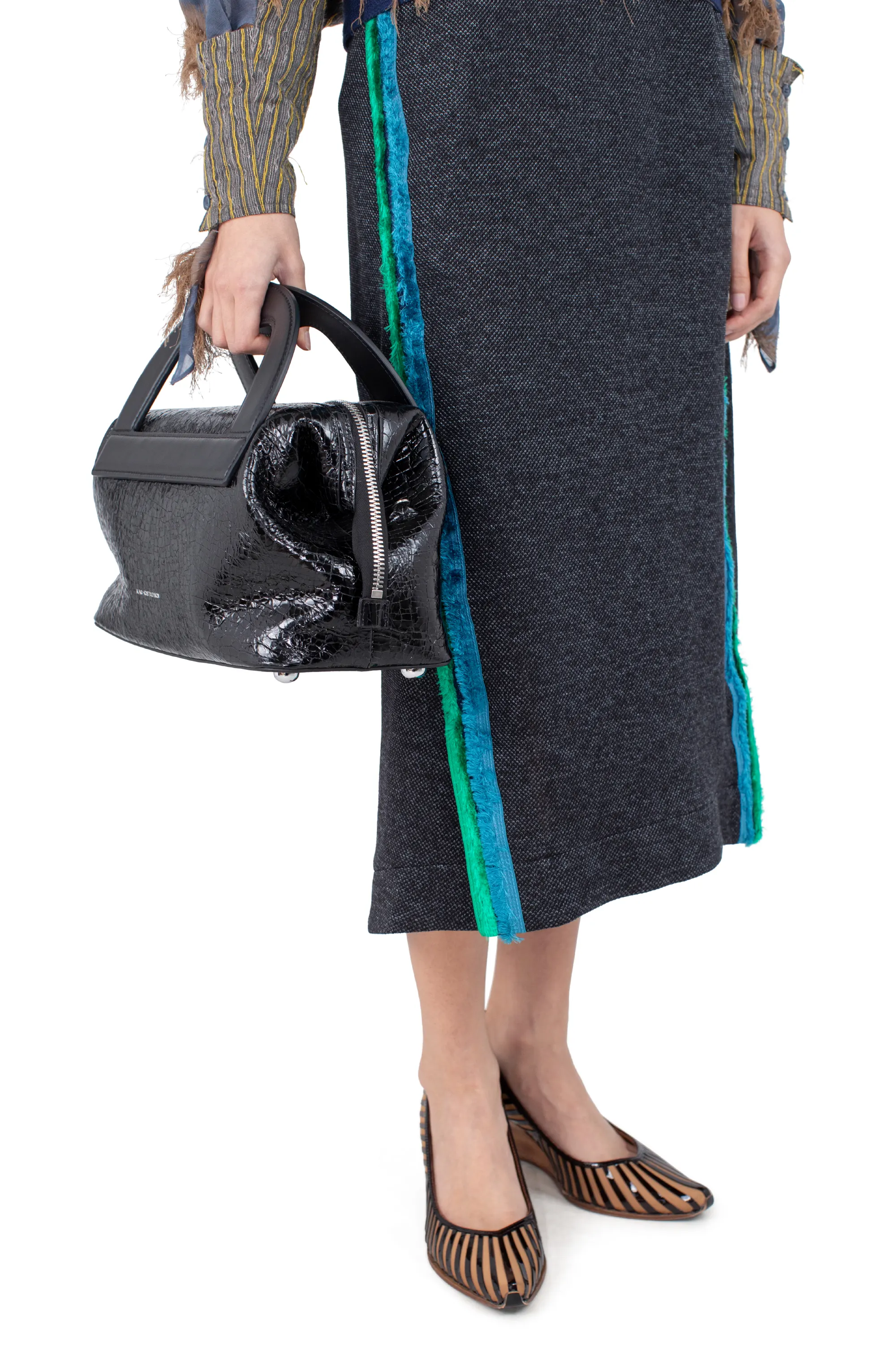 ISADORA BAG - CRACKED BLACK – KIKO KOSTADINOV