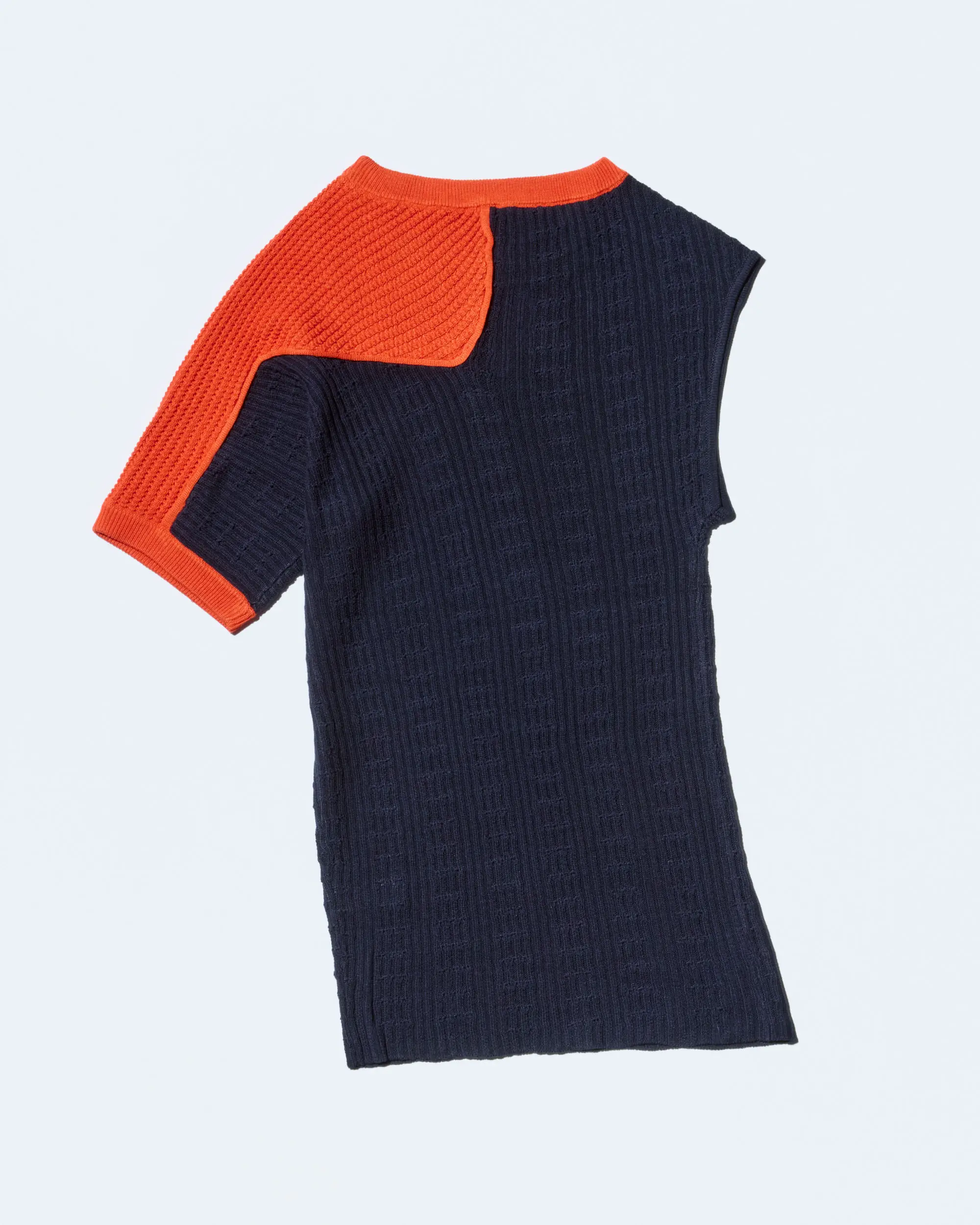 KIKO KOSTADINOV NOMAS ASYMMETRIC KNIT RAGLAN - ECLIPSE BLUE/VERMILLION RED
